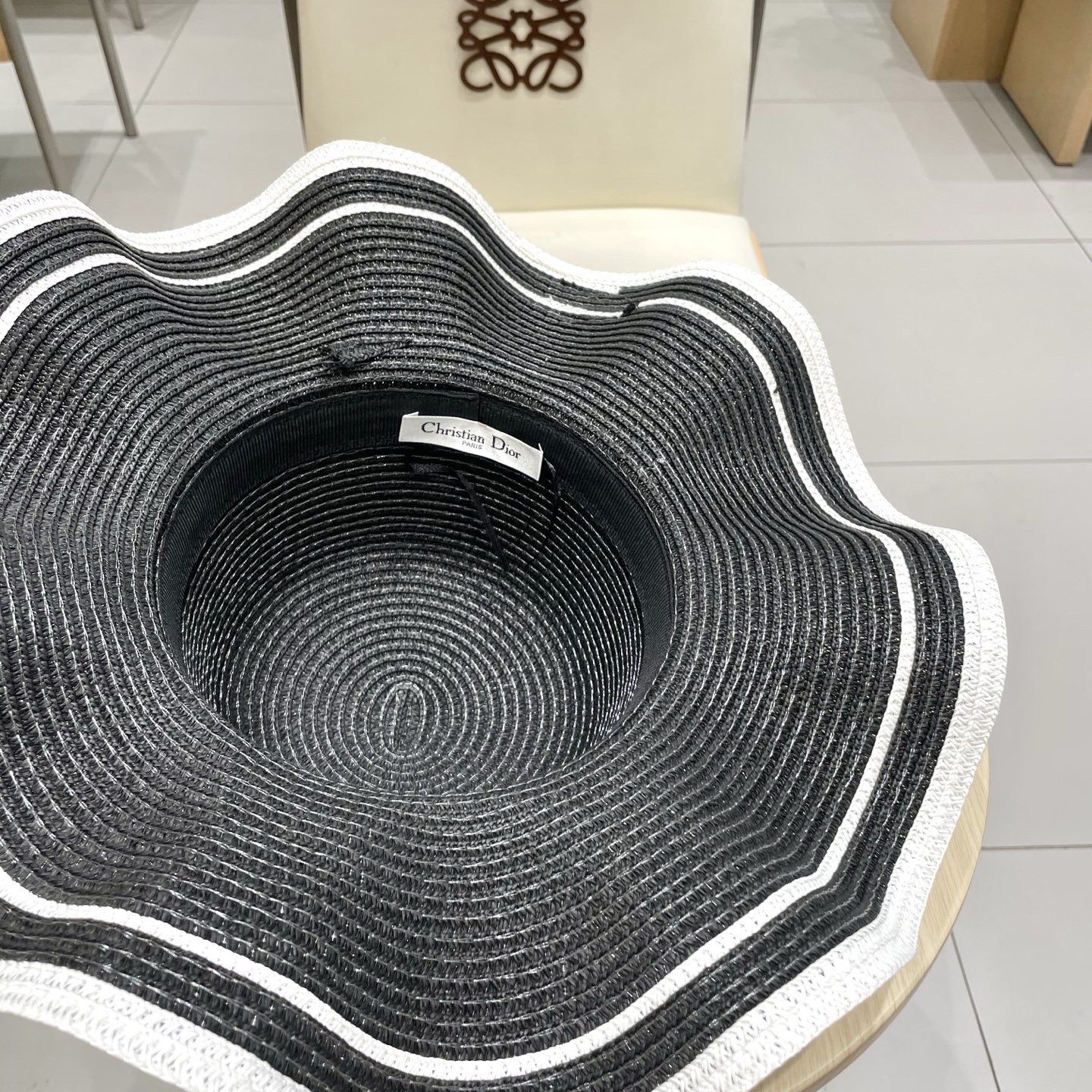 D*or straw hat 57cm head circumference