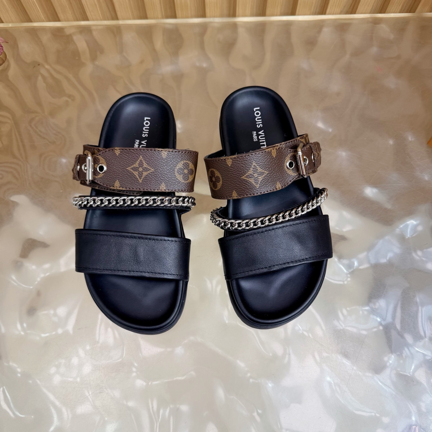 UA LV Vibe Comfort Mule