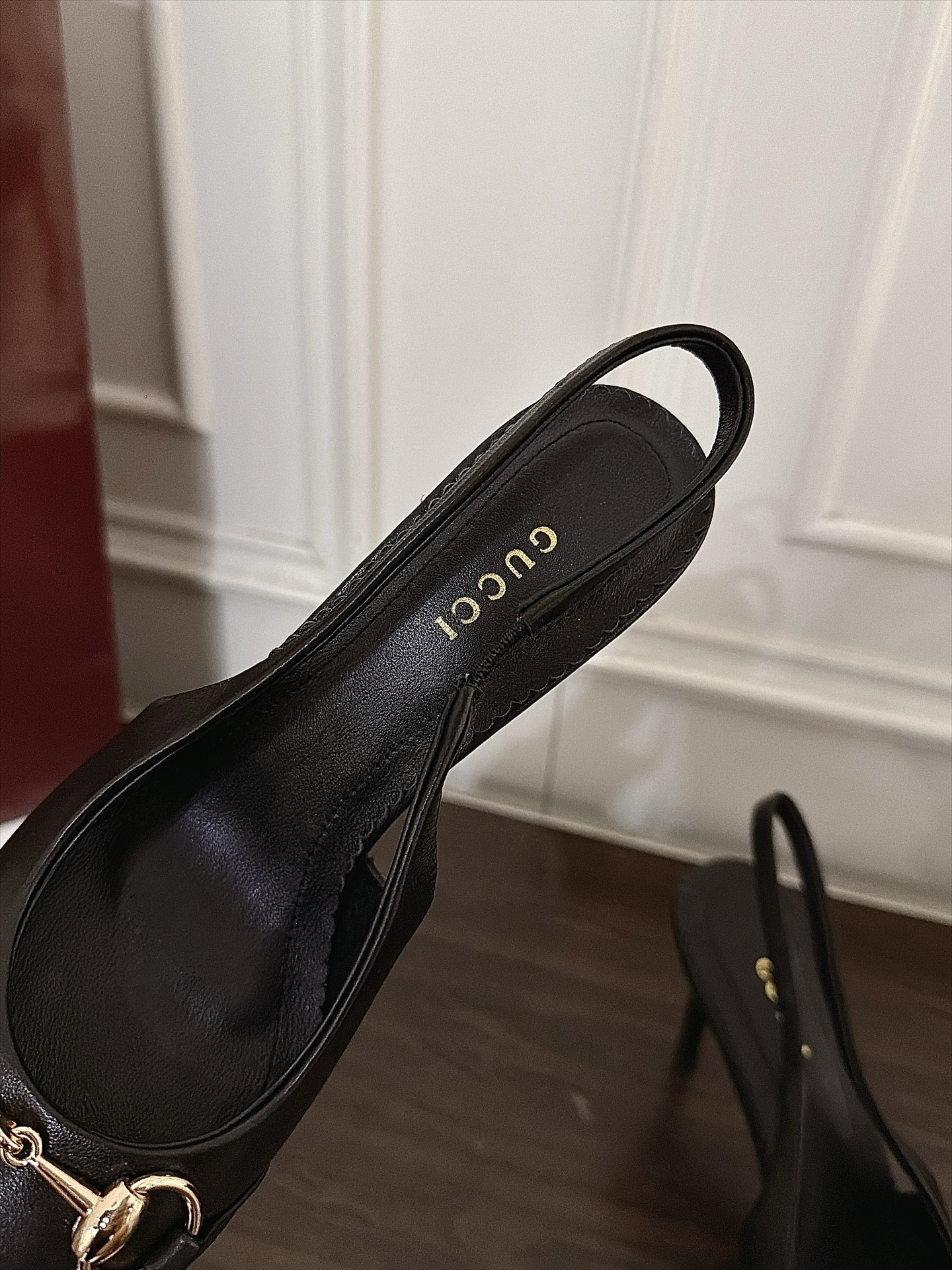 ua G*u*i slingback pump 8cm heel