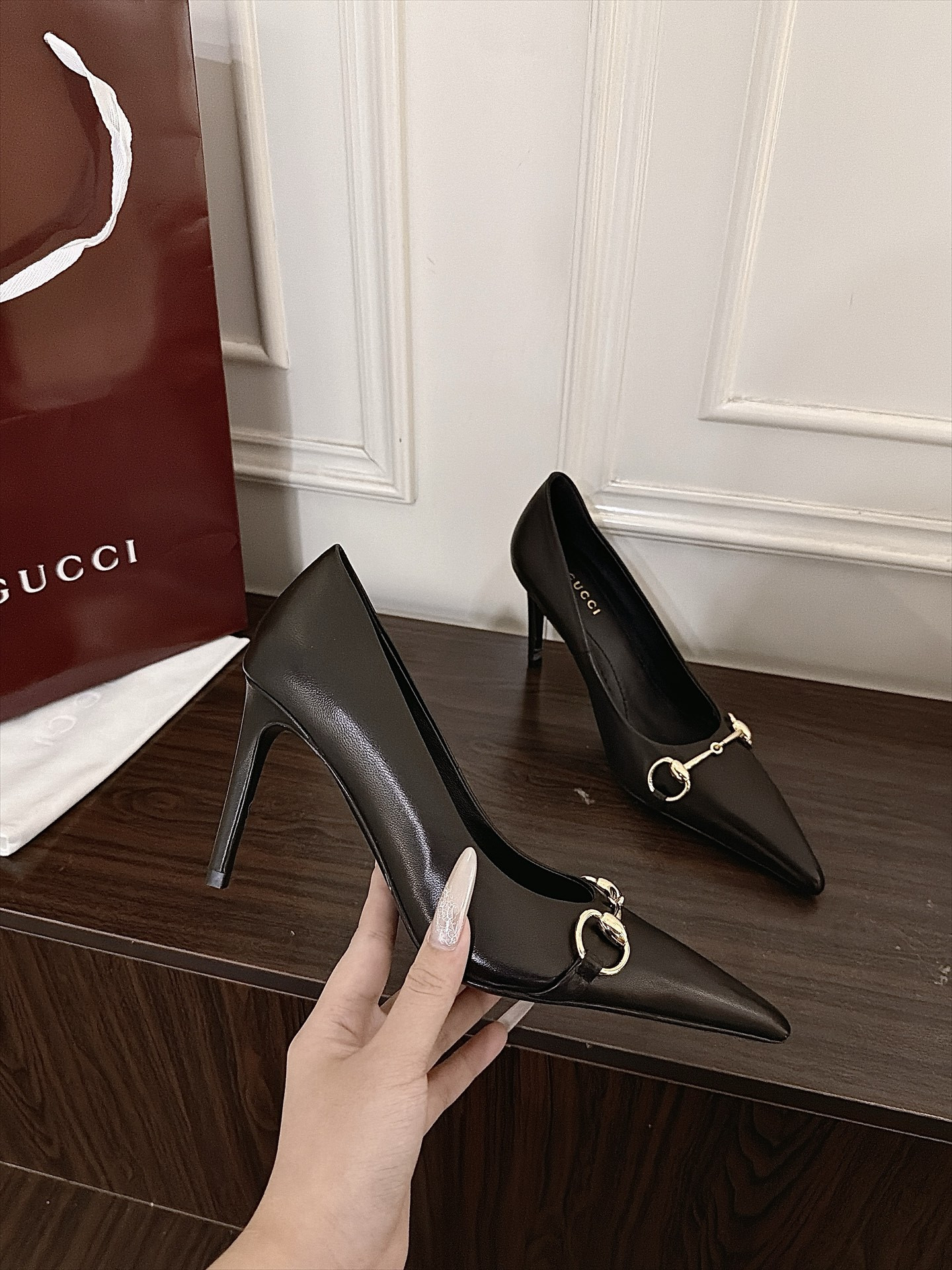 ua G*u*i donna pump 8cm heel