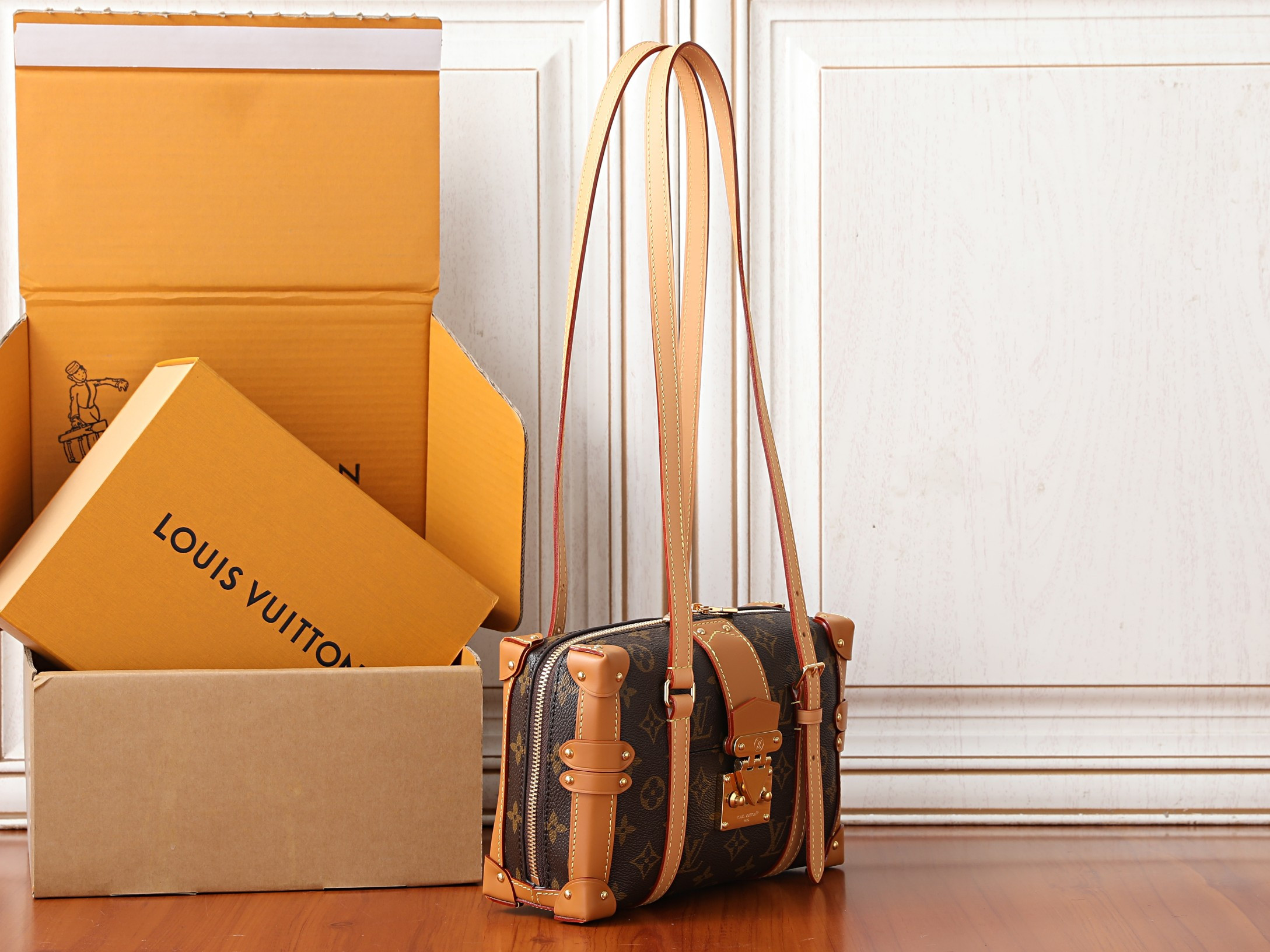 LV Malle De Jour M3A169 24x15x8cm