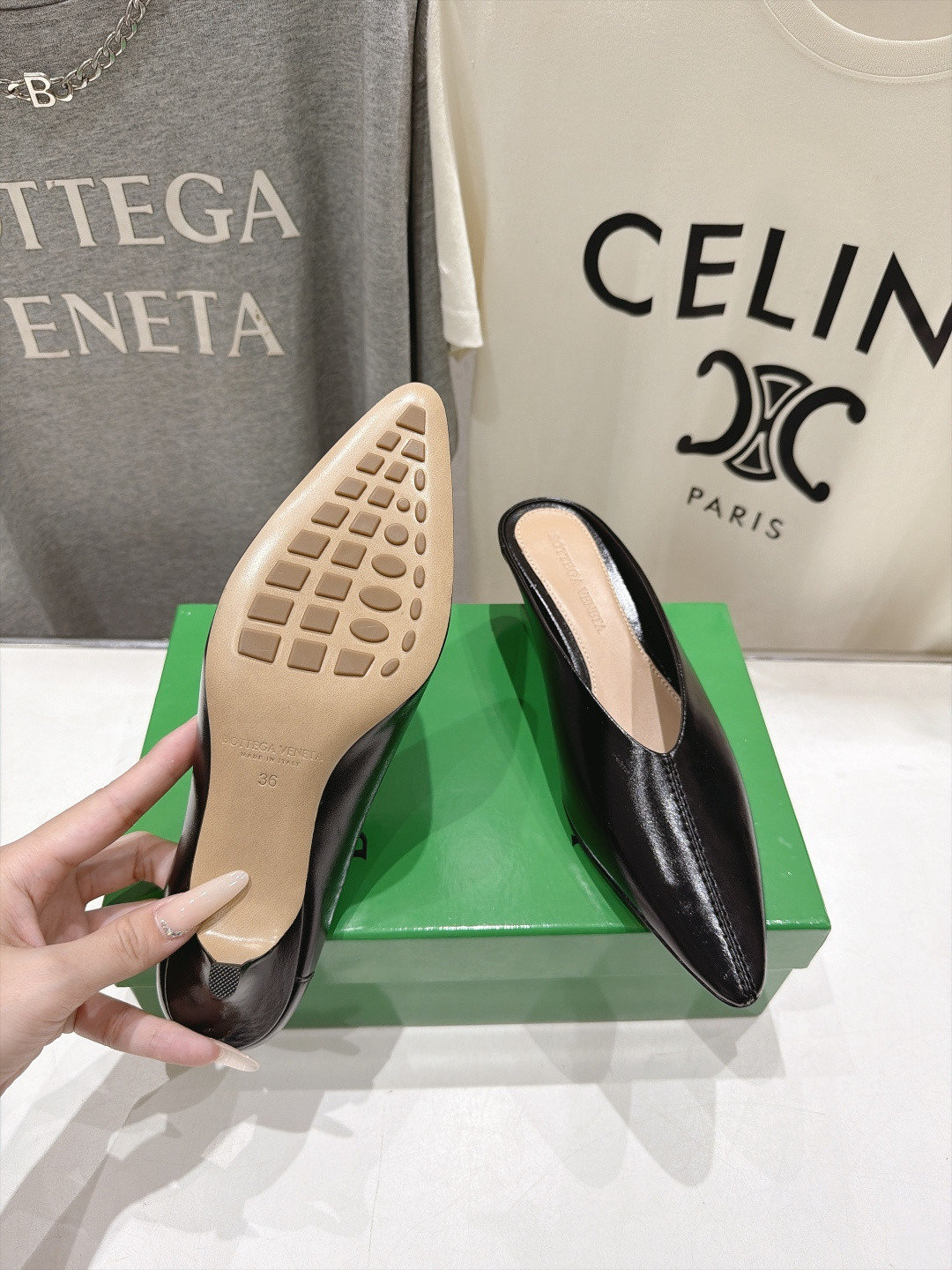 ua bo*te*ga Ve*ne*ta vesta mule pump 4cm heel