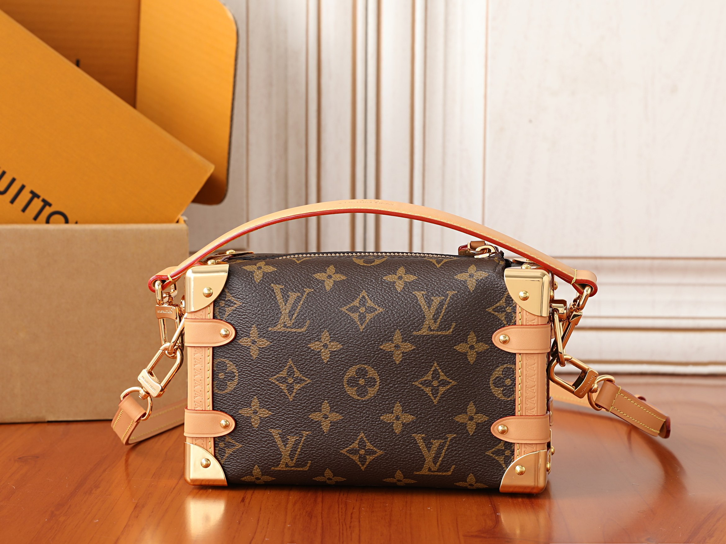 LV Side Trunk PM M2A578 20.5 x 13.5 x 7.5 cm