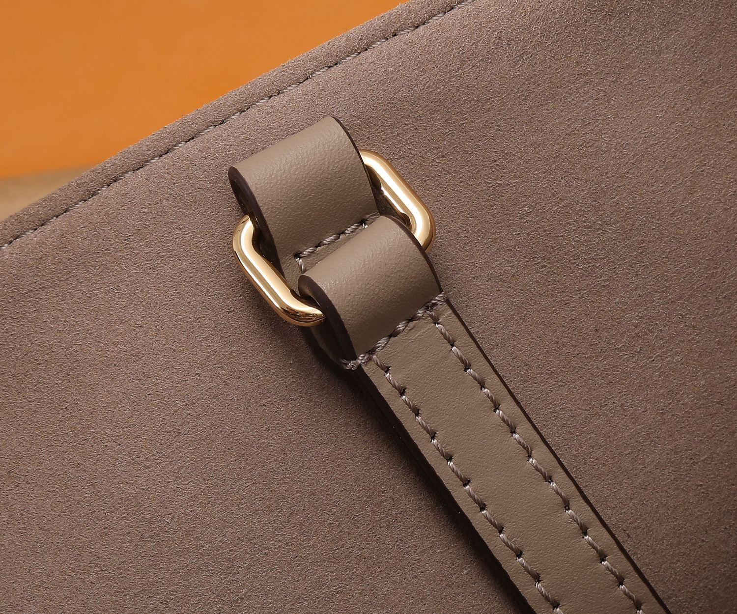 LV OnTheGo MM M45494 35 x 27 x 14 cm