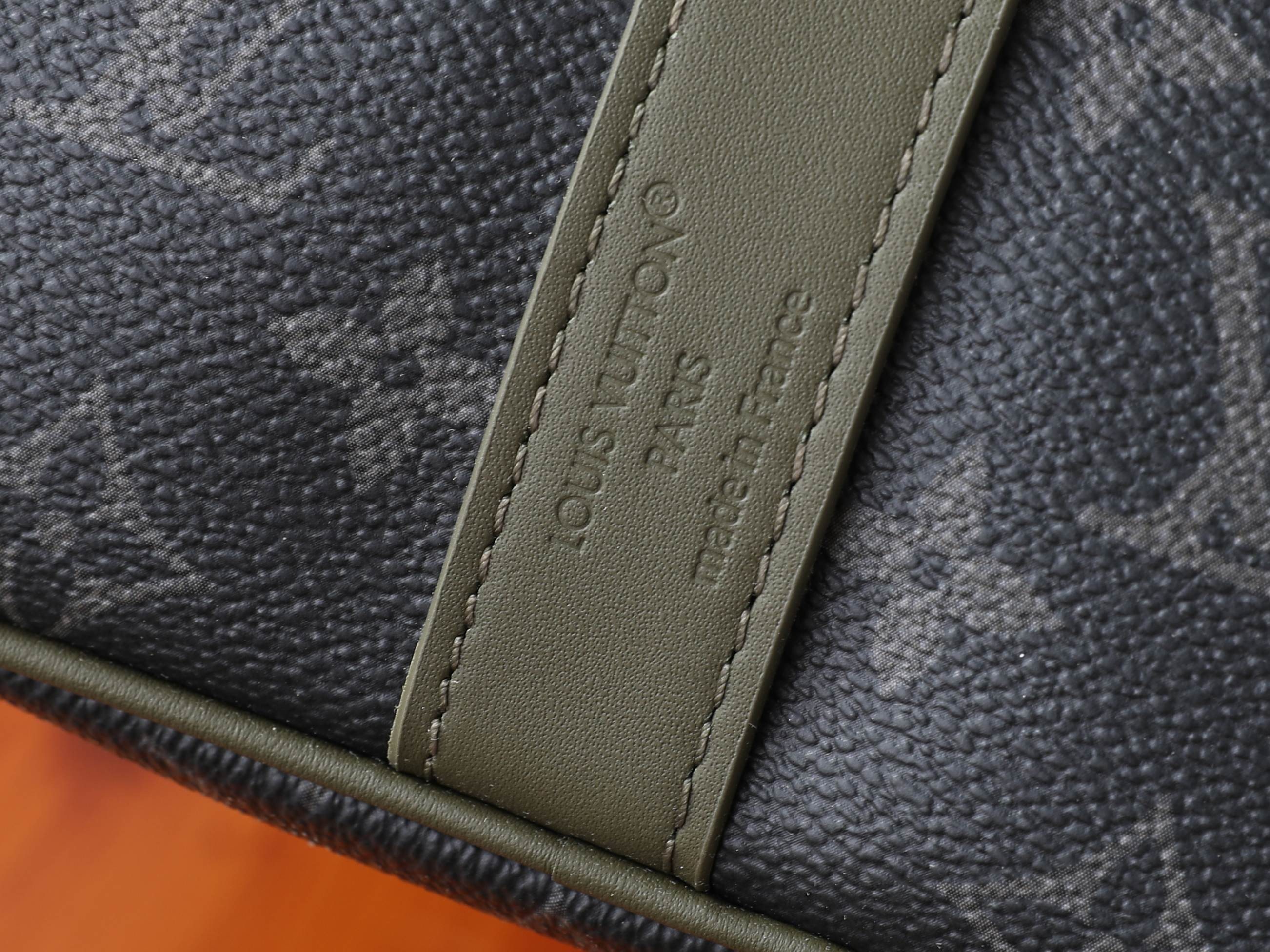 LV Keepall Shoulder Strap 35 M28639 34 x 21 x 16 cm