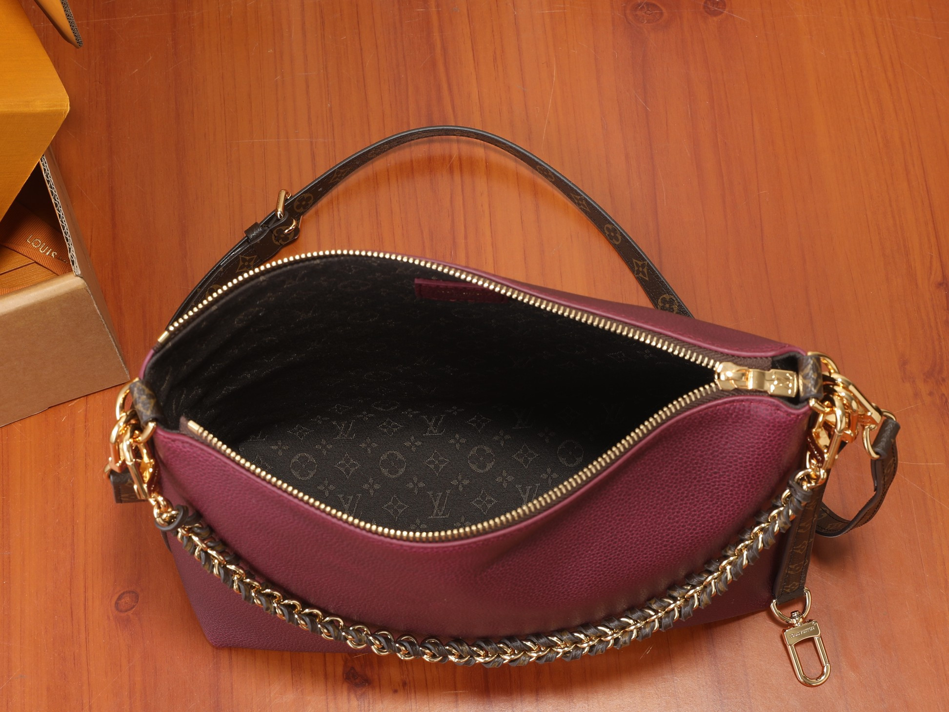 LV Multipass M3A285 30 x 26 x 10 cm