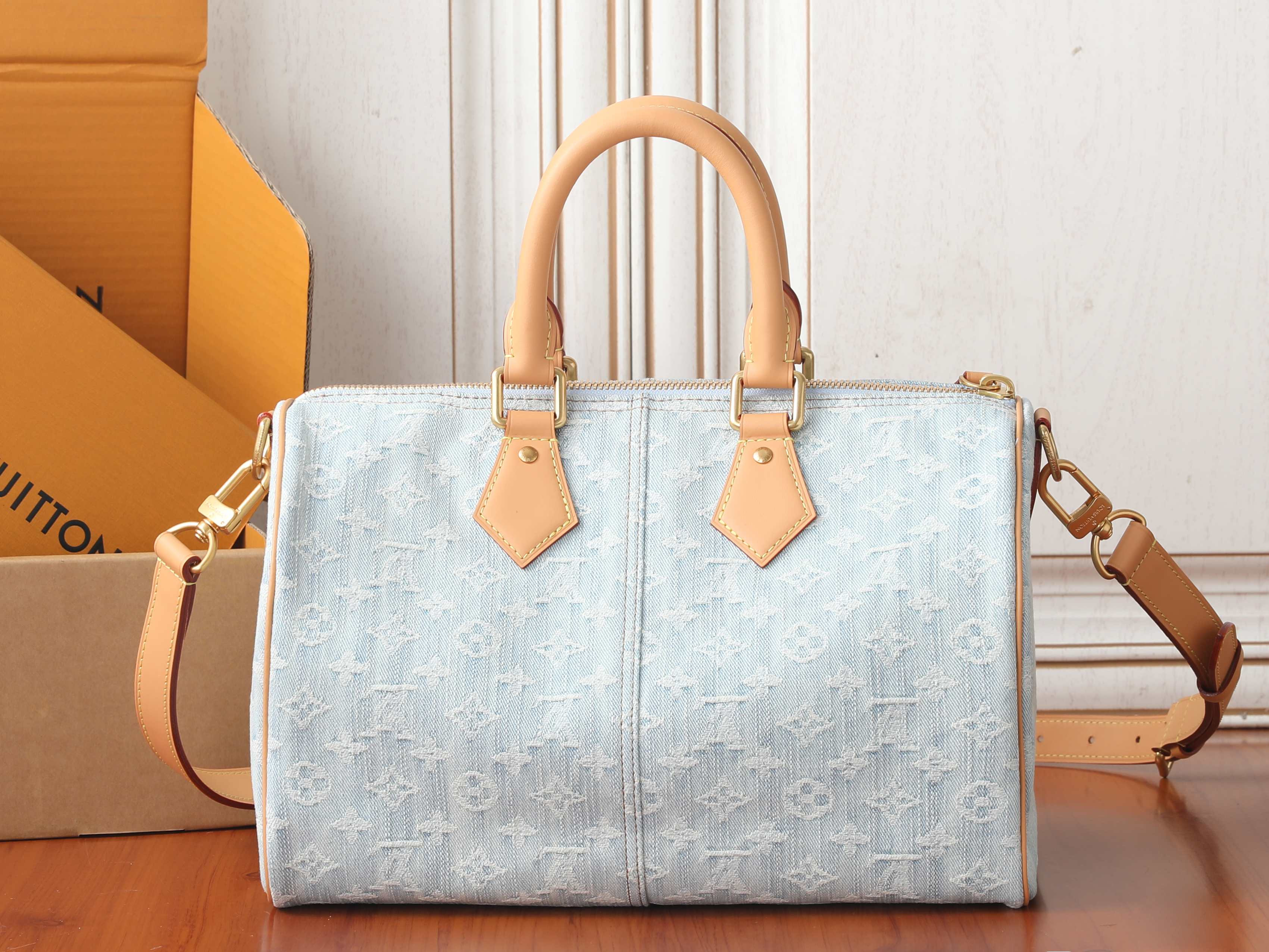 LV Speedy 30 Bandoulière M2A209 34 x 22 x 19 cm