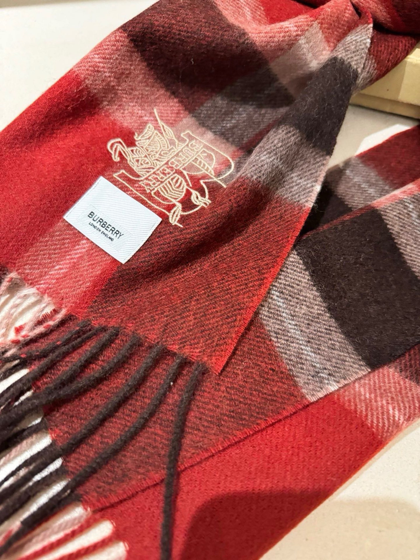 B**rry scarf 30x180cm