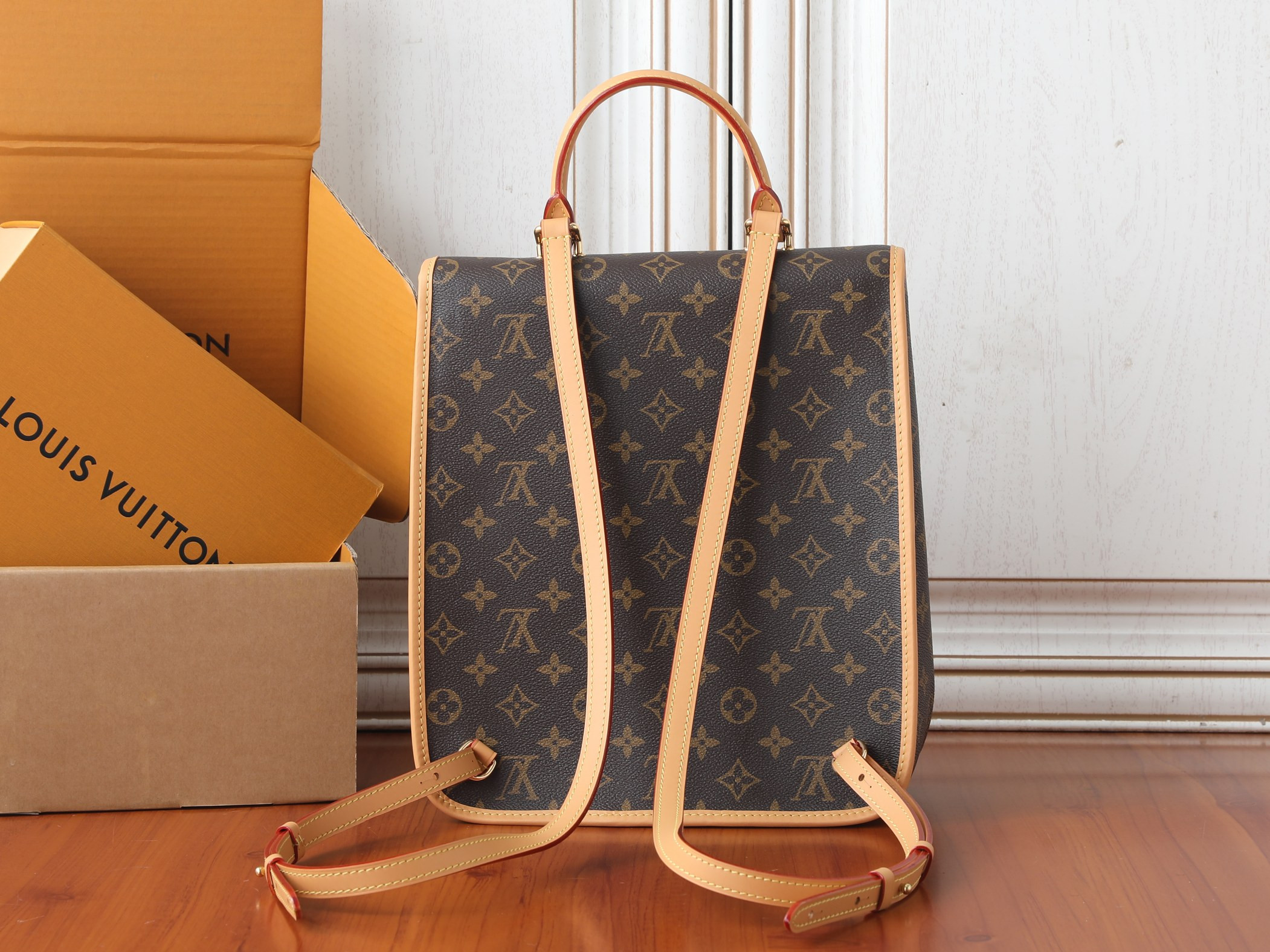 LV Diane Backpack MM M29631 26 x 31.5 x 11 cm