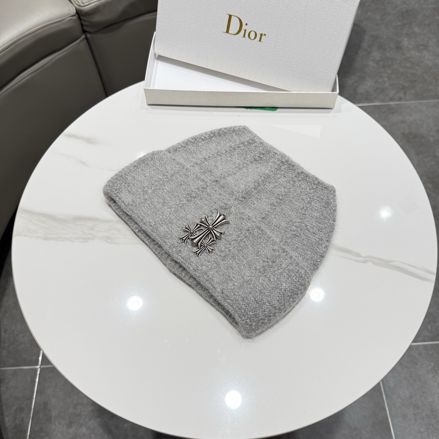 Ch**me He**ts beanie