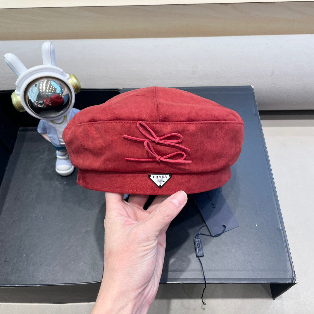 Pra*a beret