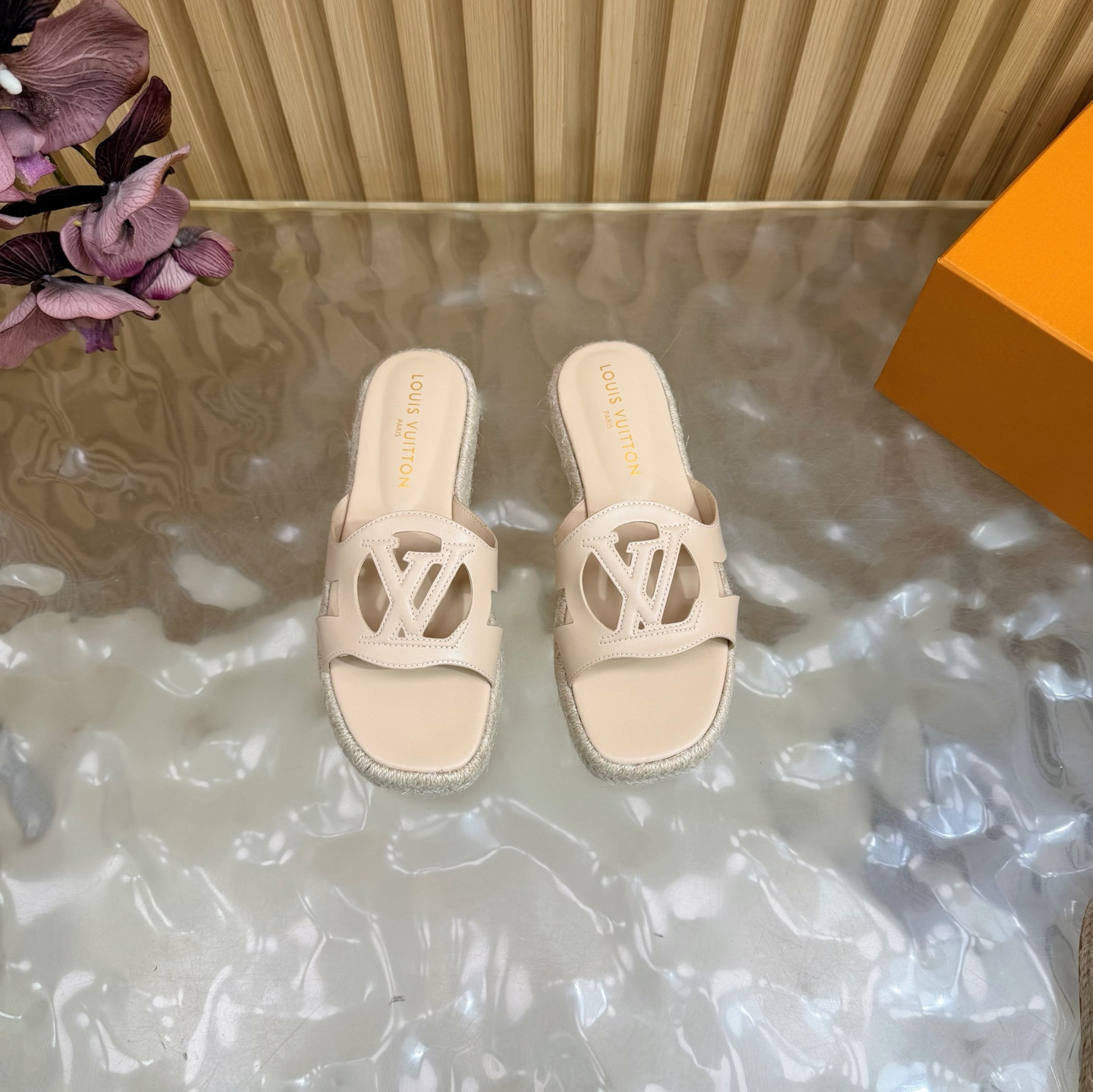 UA LV Isola Flat Espadrille